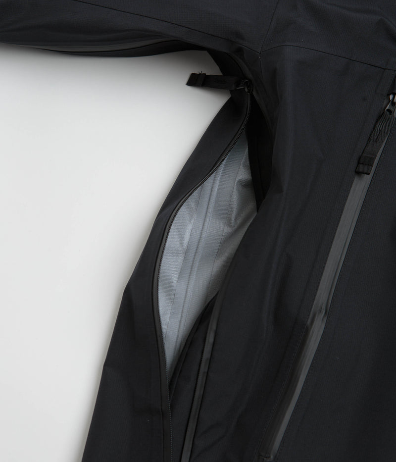 Snow Peak Gore-Tex Rain Jacket in Black