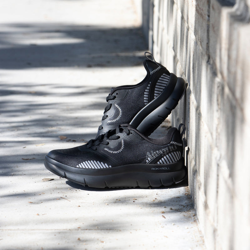 Solstyce Black Balloon Shoe | Alegria Shoes