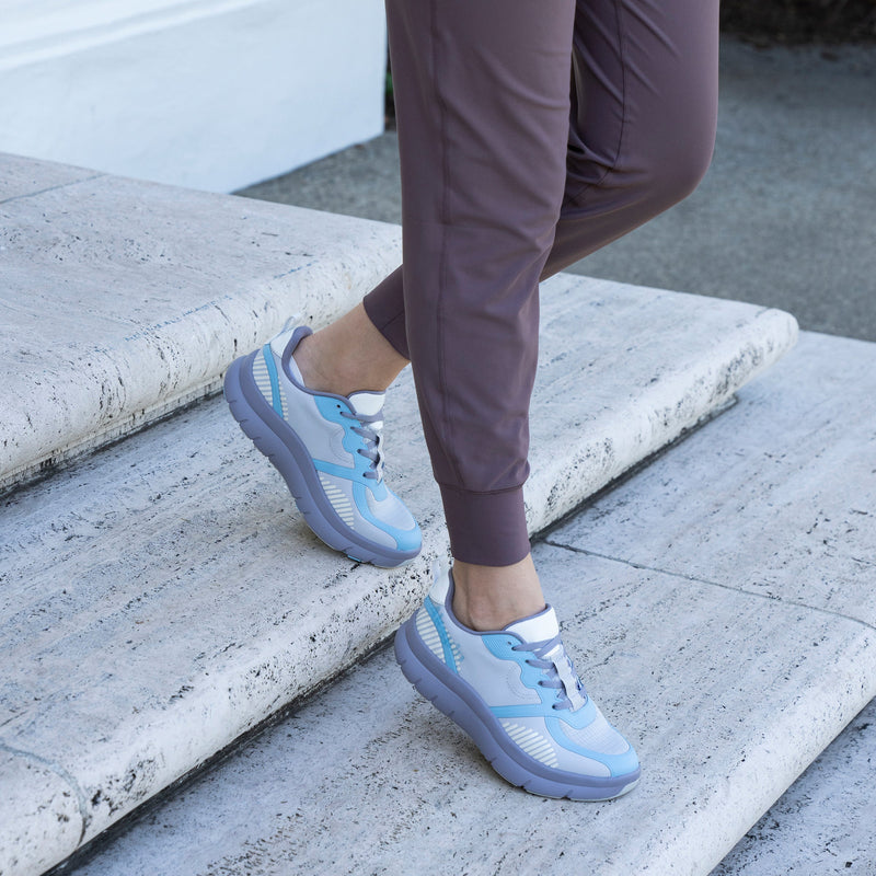 Solstyce Moon Grey Shoe | Alegria Shoes