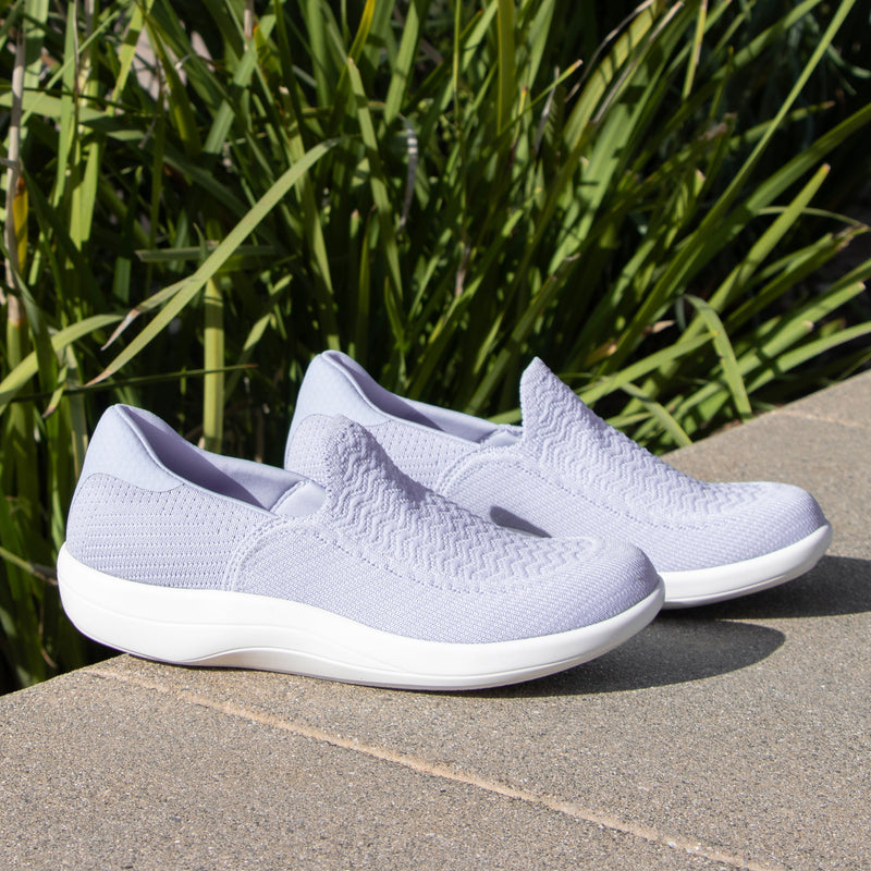 Steadie Amethyst Shoe | Alegria Shoes
