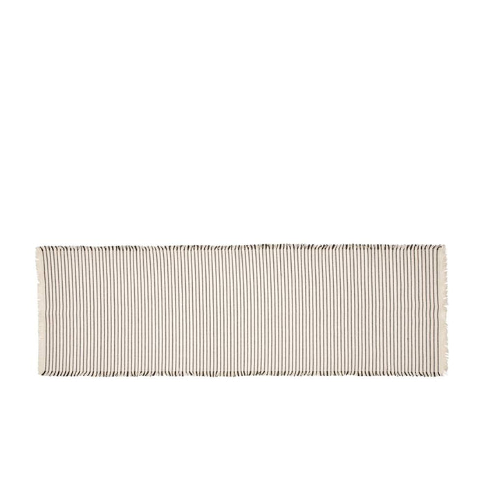 striped table runner