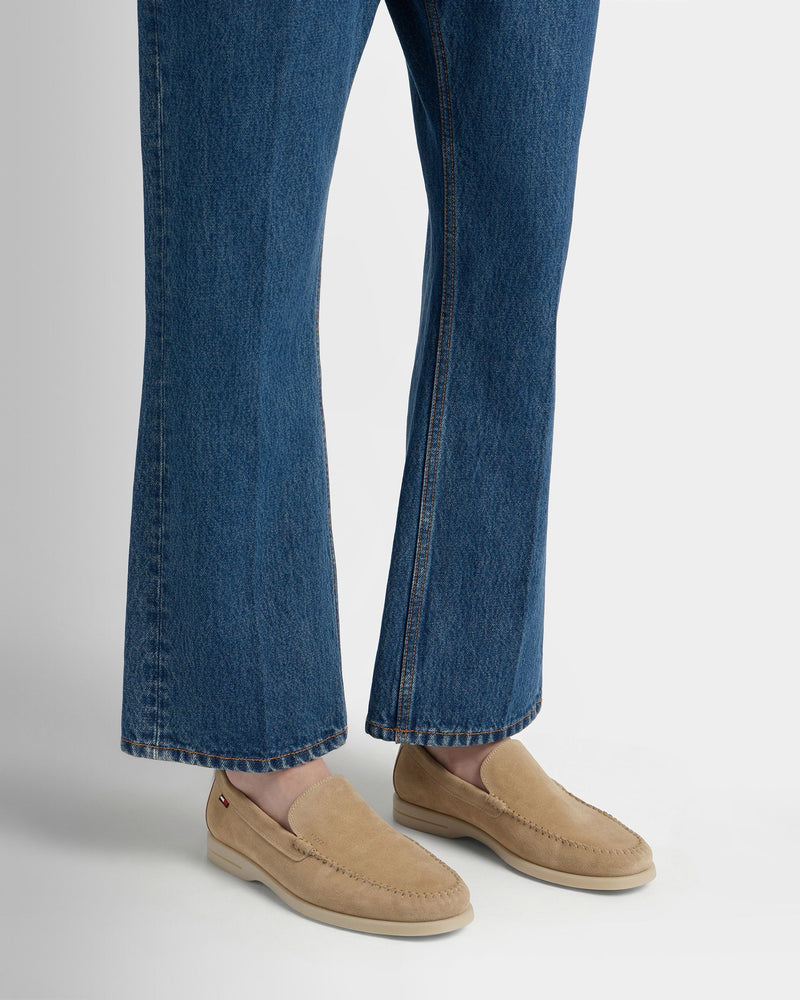 Switz Moc Loafer in Light Beige Suede