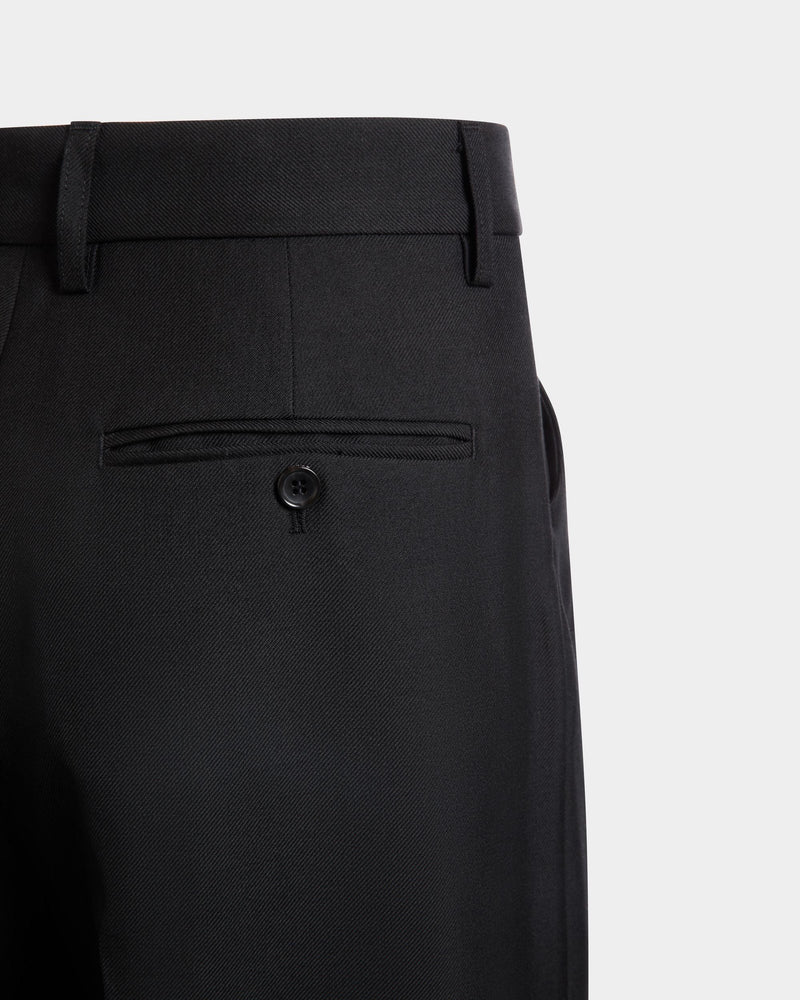 Tailored Pants in a Black Wool Blend