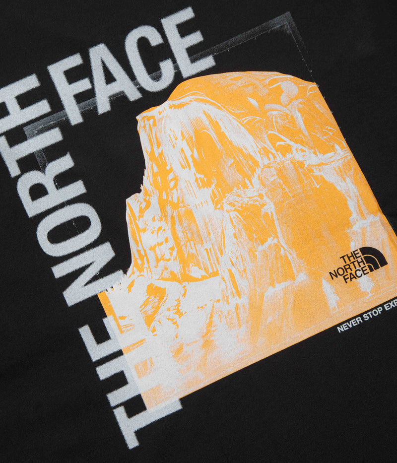 The North Face Half Dome Photo T-Shirt in TNF Black
