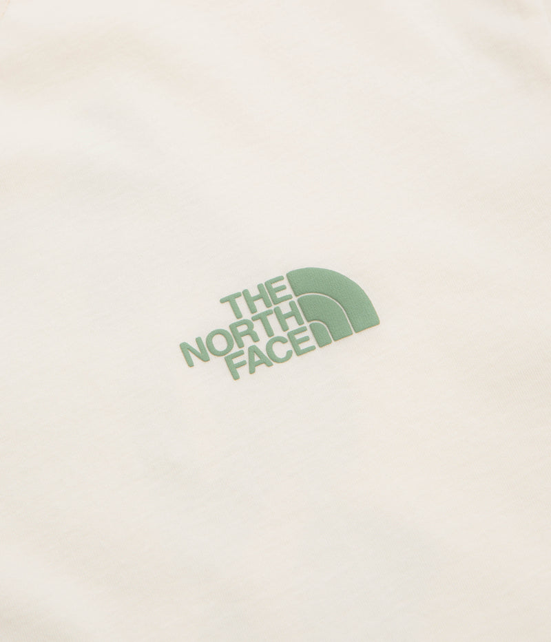 The North Face NSE Slopes Relaxed Graphic T-Shirt in White Dune