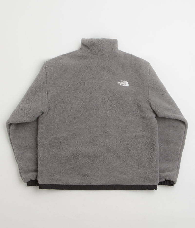 The North Face Yumiori Reversible Jacket in TNF Black and Smoke