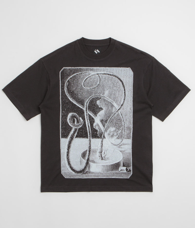 The Trilogy Tapes Serpent T-Shirt in Black