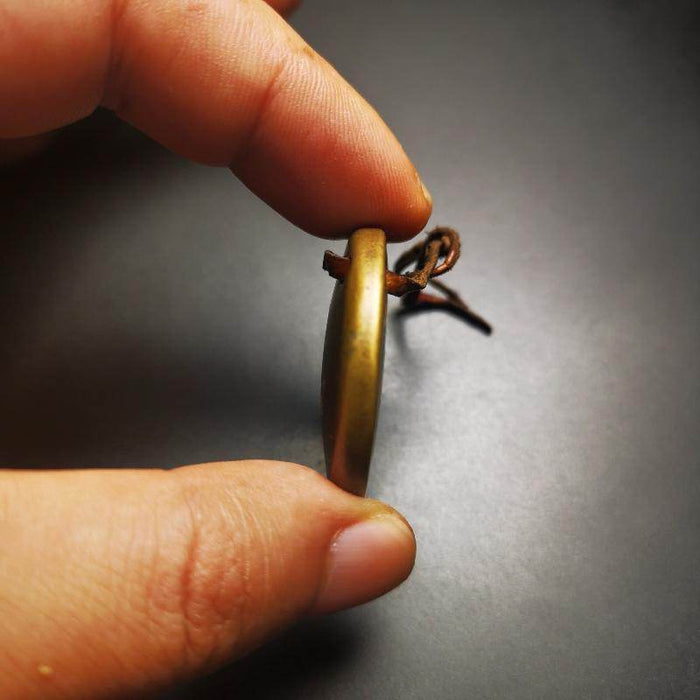 Chenrezig,Four Armed Padmapani Tsa Tsa Mold - Tibetan tsa tsa mold, size reference