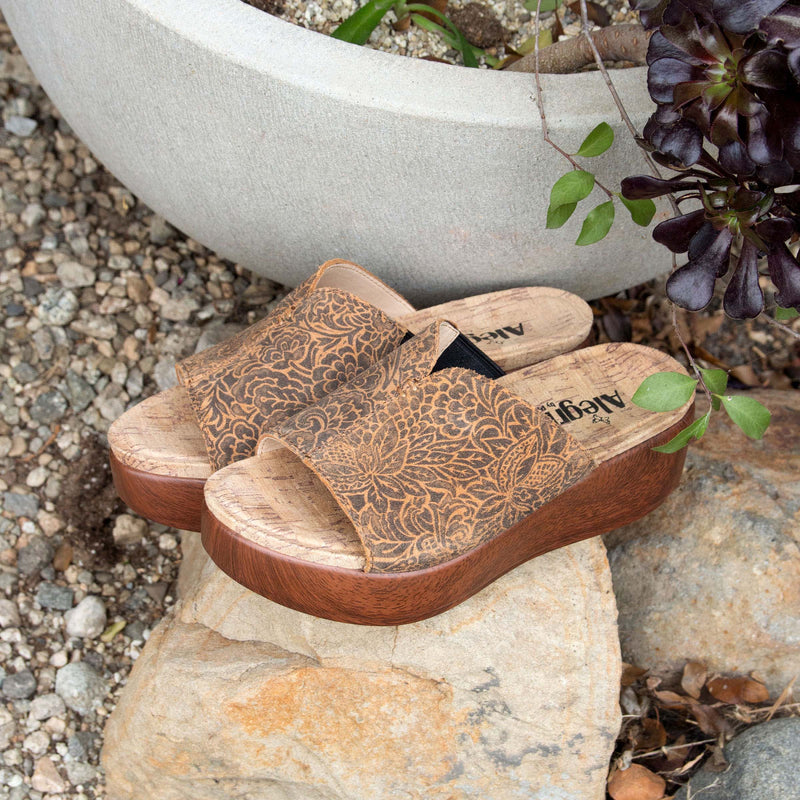 Triniti Freedom Rock Sandal | Alegria Shoes