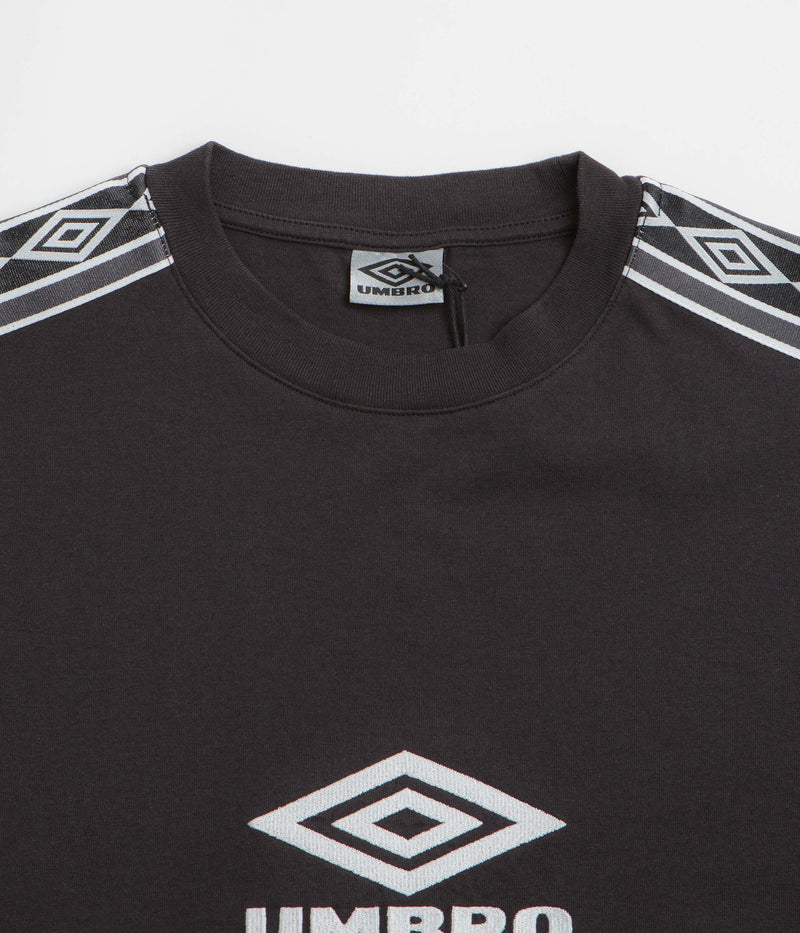Umbro Offence Defence Tape T-Shirt in Washed Black