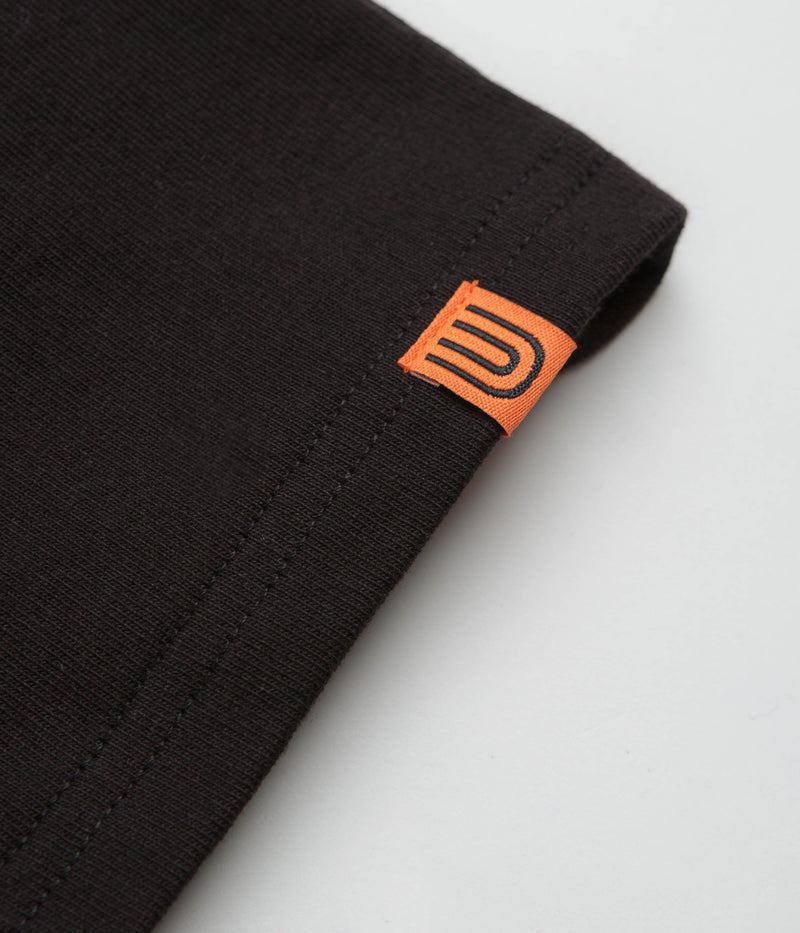Universal Overall Historical Logo T-Shirt in Black