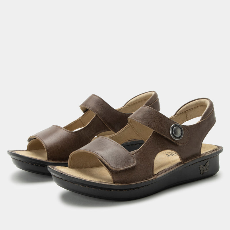 Vallie Stones Throw Sandal | Alegria Shoes
