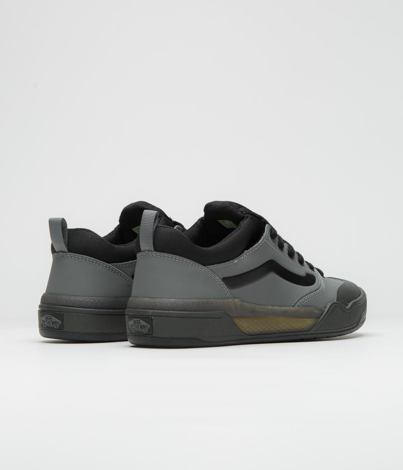 Vans BMX Peak Shoes in Charcoal and Black