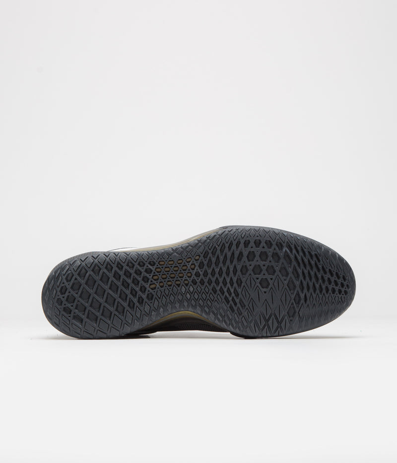 Vans Skate AVE 2.0 Shoes in Phantom