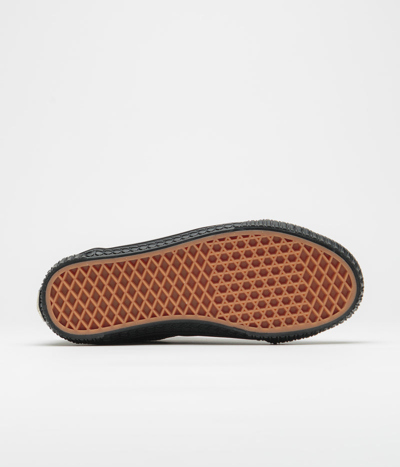 Vans Skate Lampin Shoes in (Pass Port) Black