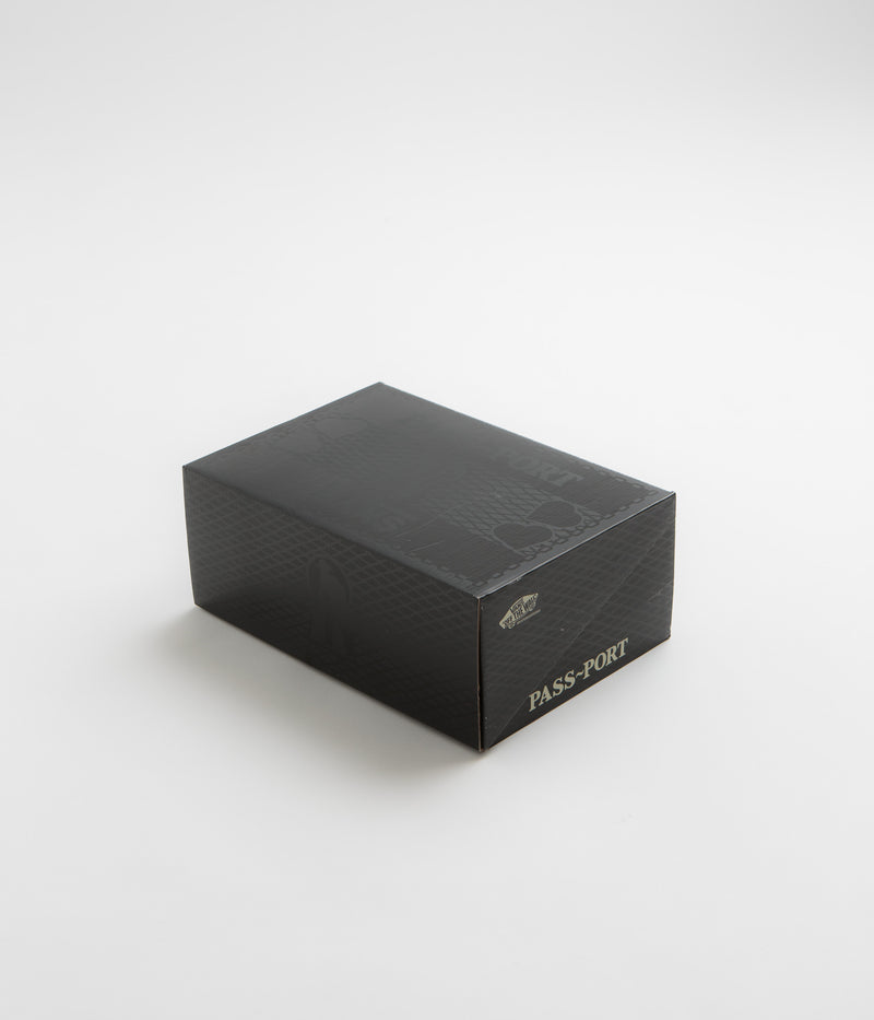 Vans Skate Lampin Shoes in (Pass Port) Black