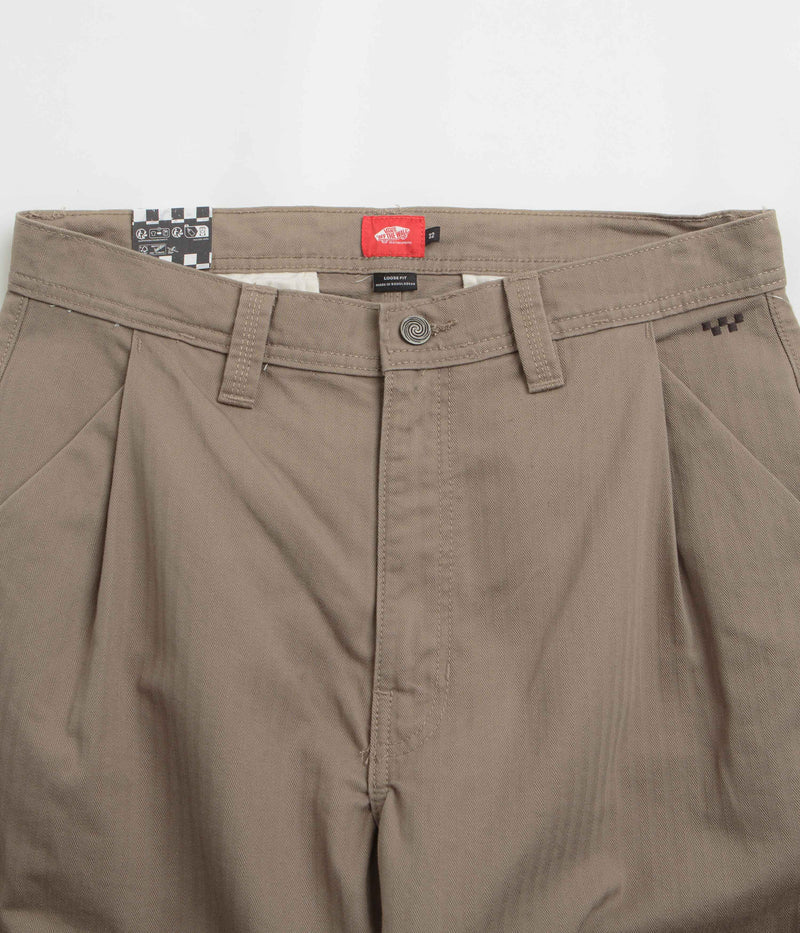 Vans Skate Loose Pleated Pants in Walnut