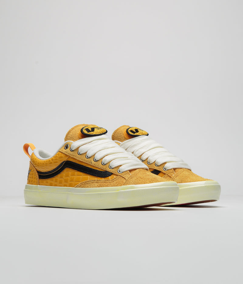 Vans Skate Old Skool 36+ VCU Shoes in (Carpet) Yellow