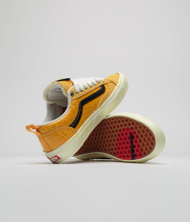 Vans Skate Old Skool 36+ VCU Shoes in (Carpet) Yellow
