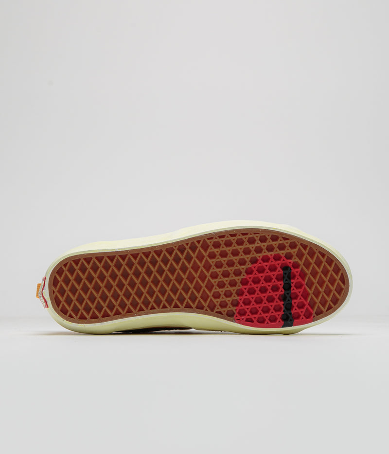 Vans Skate Old Skool 36+ VCU Shoes in (Carpet) Yellow