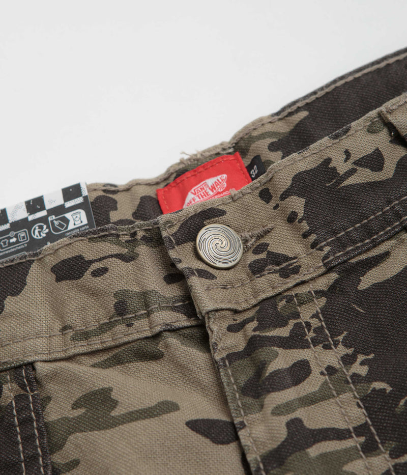 Vans Skate Utility Loose Shorts in Walnut