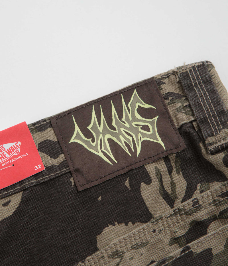 Vans Skate Utility Loose Shorts in Walnut