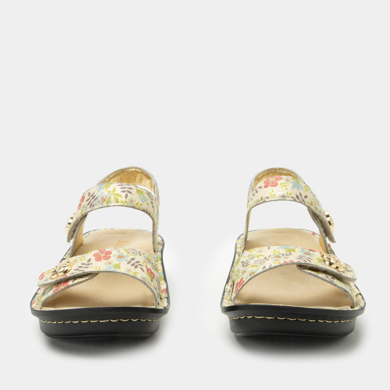 Vienna Good As Gold Sandal | Alegria Shoes
