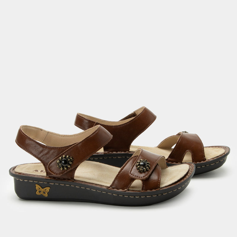 Vienna Marrone Sandal | Alegria Shoes