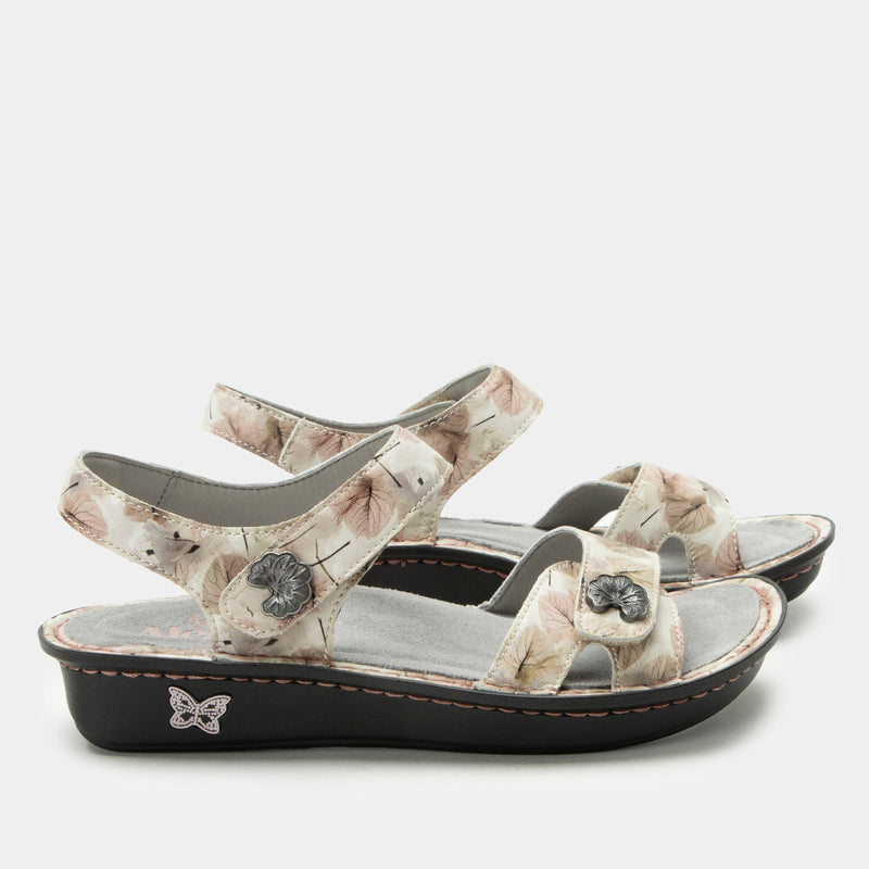 Vienna Soft As I Leaf You Sandal | Alegria Shoes