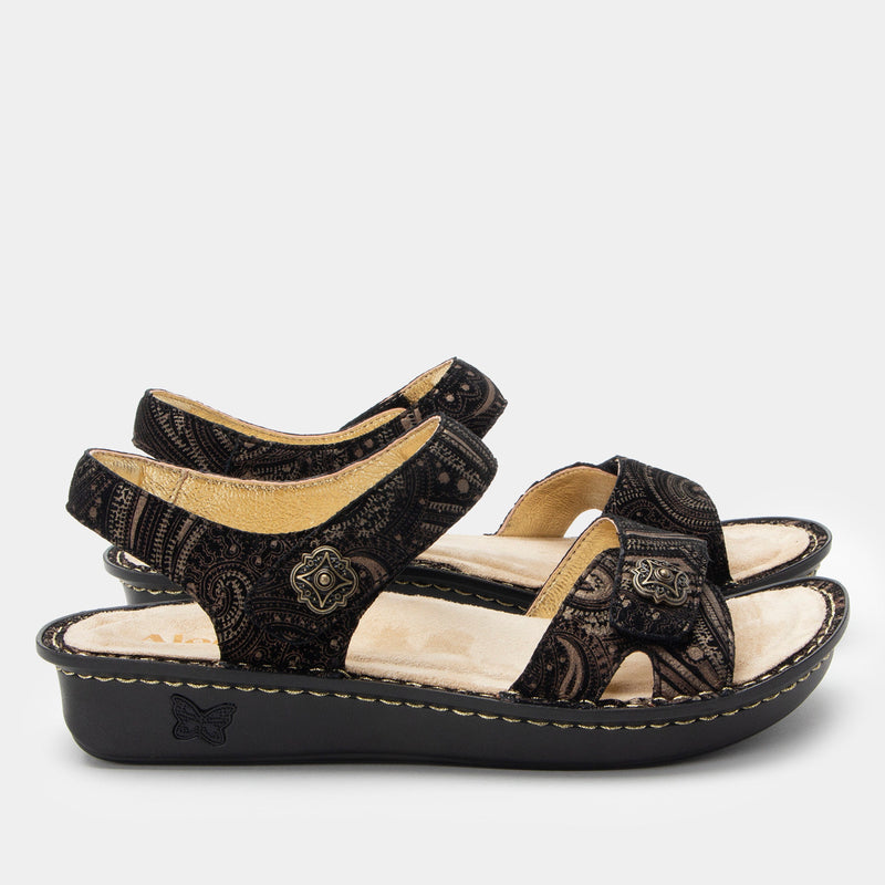 Vienna Swirling Bronze Sandal | Alegria Shoes