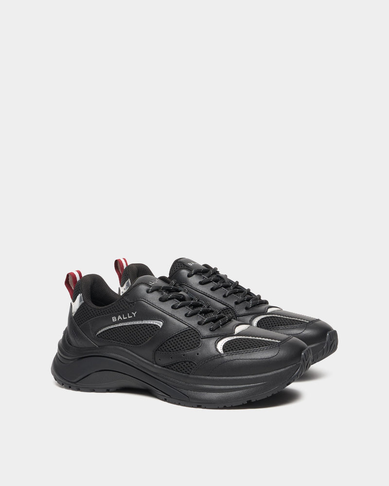 Woge Sneaker in Black and Silver Fabric