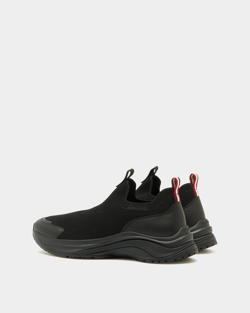 Woge Sneaker in Black Fabric