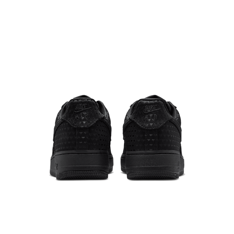 Women's Air Force 1 '07 SE "Valentine's Day Triple Black"