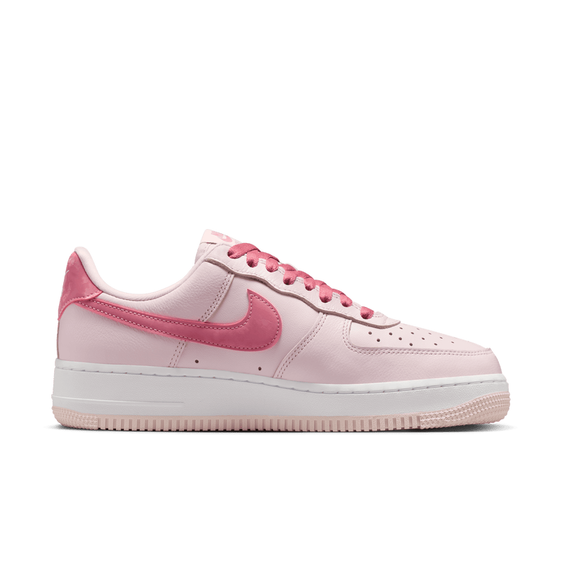 Women's Nike Air Force 1 '07 "Valentine's Day"