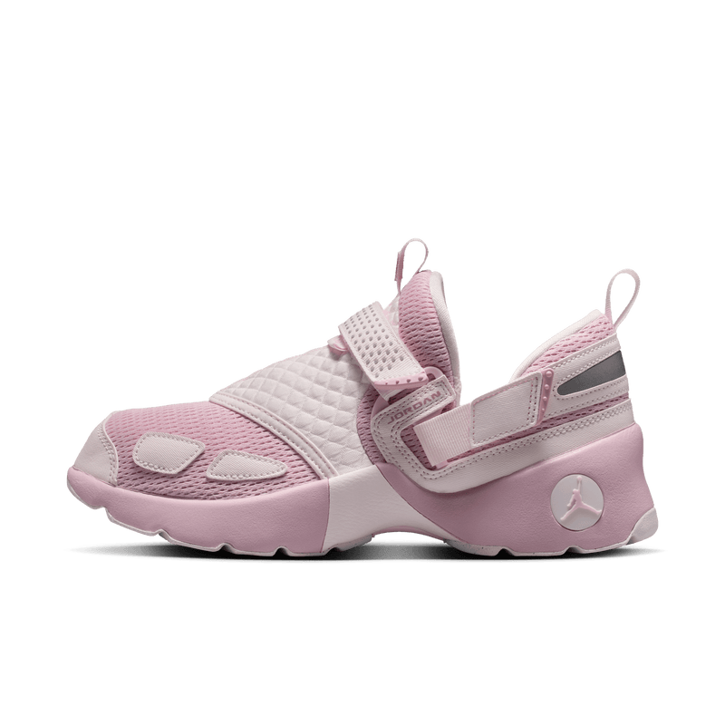 Women's Jordan Trunner LX "Iced Carmine Pearl Pink"