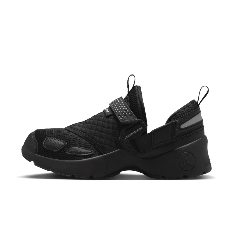 Women's Jordan Trunner LX "Triple Black"