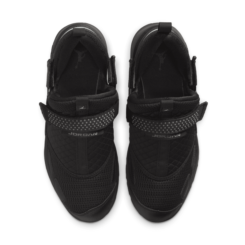 Women's Jordan Trunner LX "Triple Black"