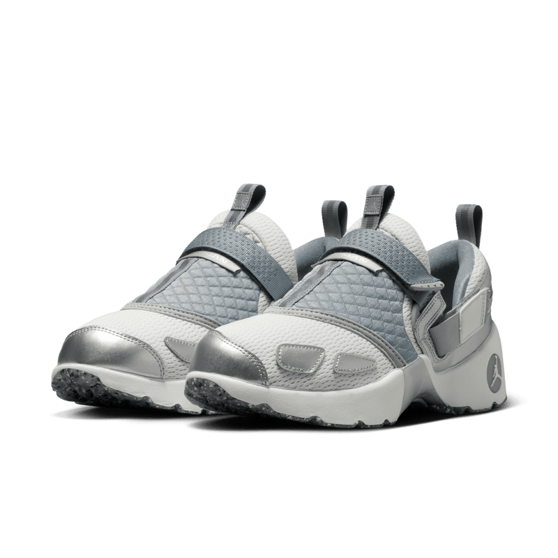 Women's Jordan Trunner LX "Wolf Grey Reflective Silver"