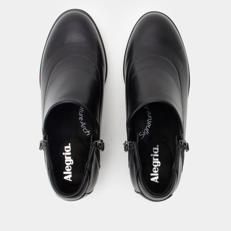 Wynne Black Shoe