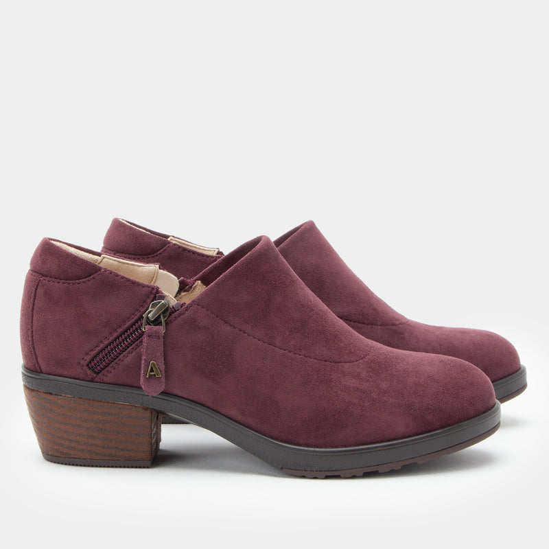 Wynne Merlot Shoe