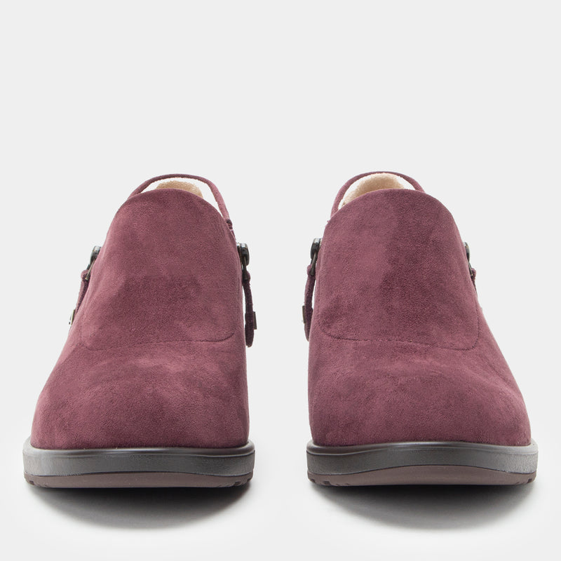 Wynne Merlot Shoe