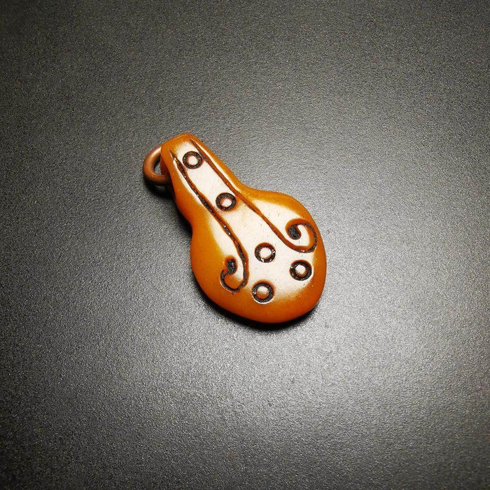 Yak Bone Amulet, Bead Counter Pendant for Mala - Tibetan Buddhist mala beads, close-up detail