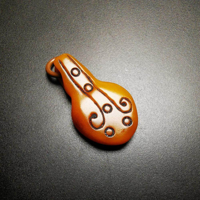 Yak Bone Amulet, Bead Counter Pendant for Mala - Tibetan Buddhist mala beads, view 4
