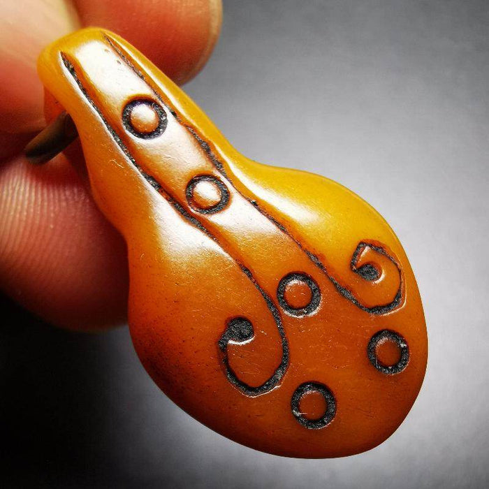 Yak Bone Amulet, Bead Counter Pendant for Mala - Tibetan Buddhist mala beads, size reference