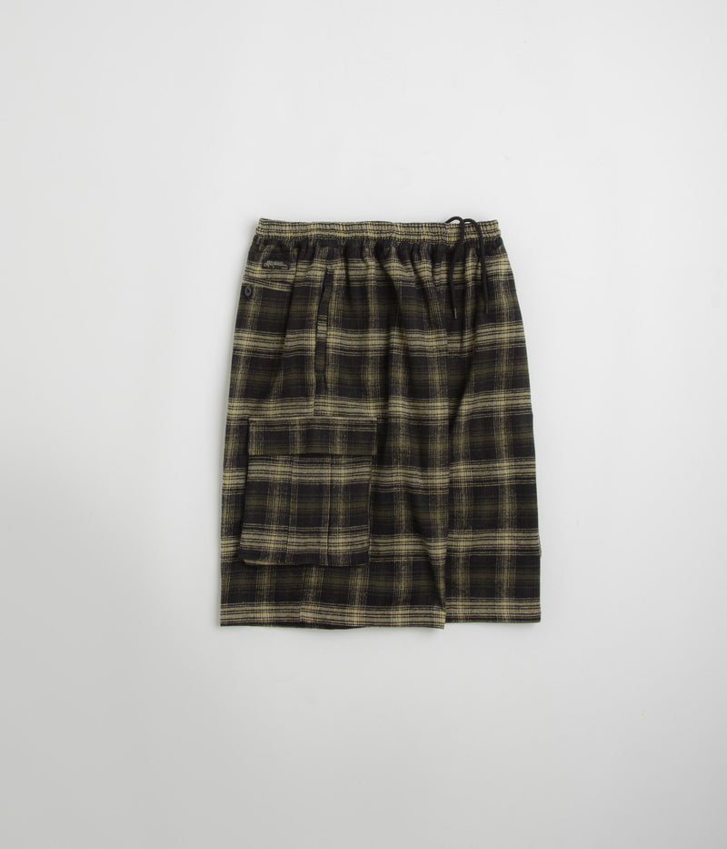 Yardsale Shoreline Plaid Shorts in Black and Grey