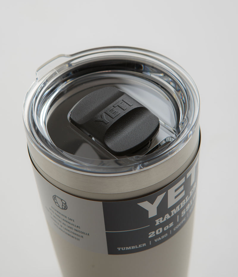 Yeti Rambler Tumbler V2 20oz in Cape Taupe