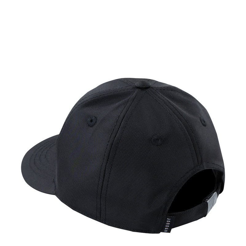 Black curved brim baseball cap with snapback closure
